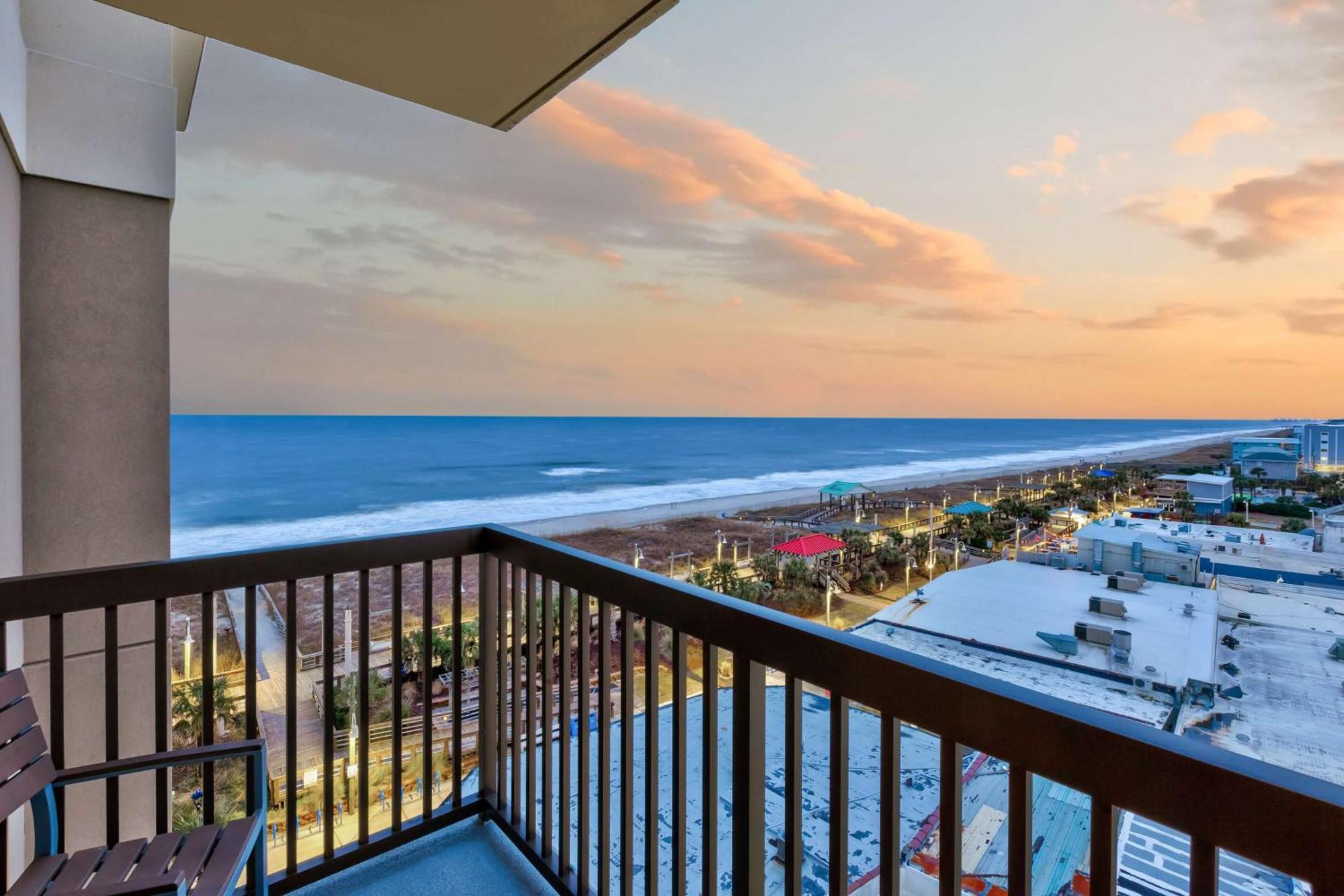 Hampton Inn & Suites By Hilton Carolina Beach Oceanfront Kültér fotó
